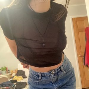 🖤BECCA BLACK MESH CROP TOP